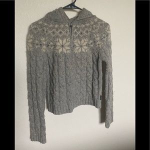 Abercrombie and Fitch cable knit zip up sweater